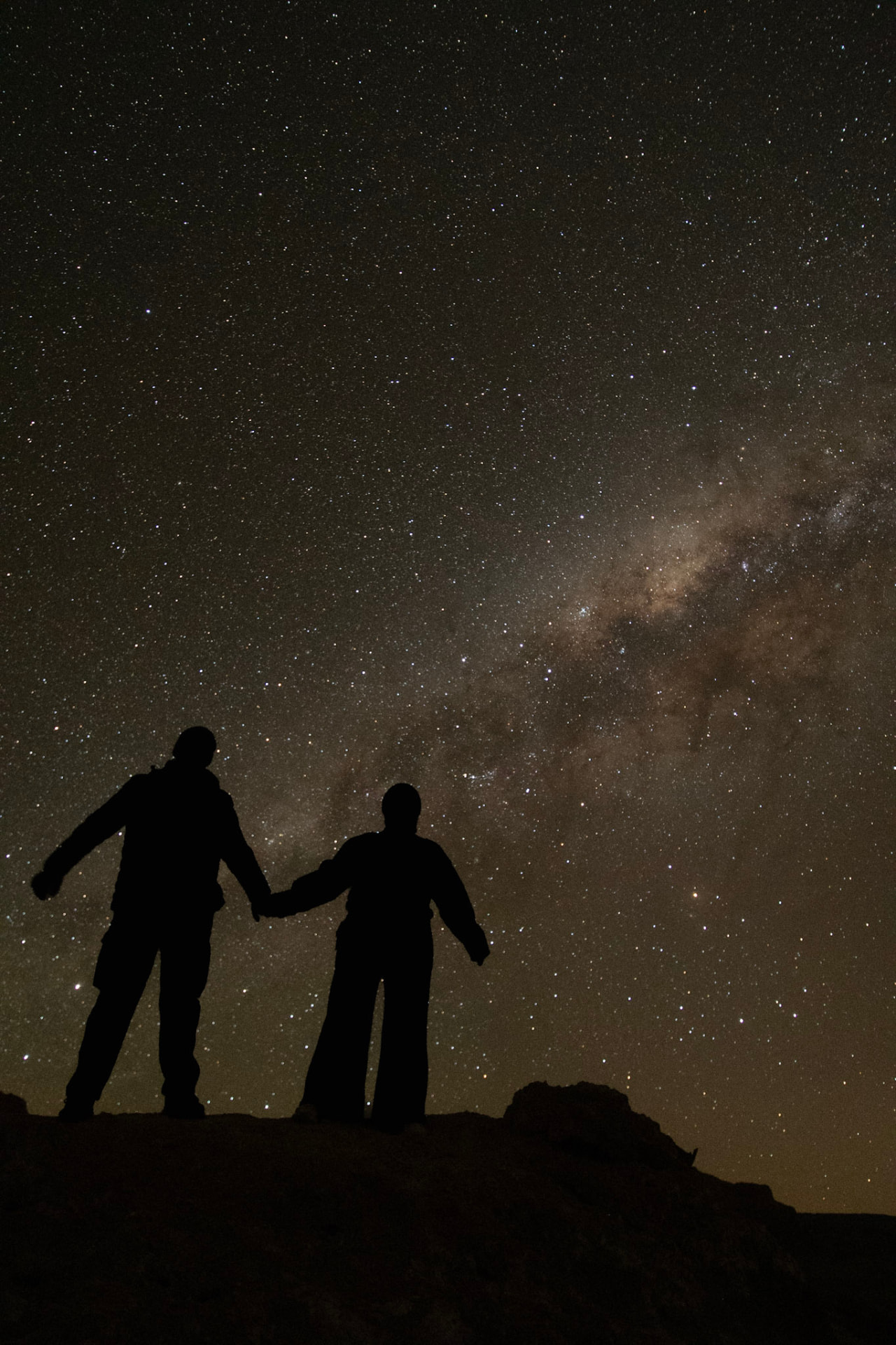 Viajeros bajo la Vía Láctea durante la experiencia